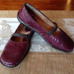 Women's Born maroon leather flats, 7.5